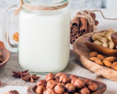 Công Thức Làm Sữa Hạt Đơn Giản Tại Nhà